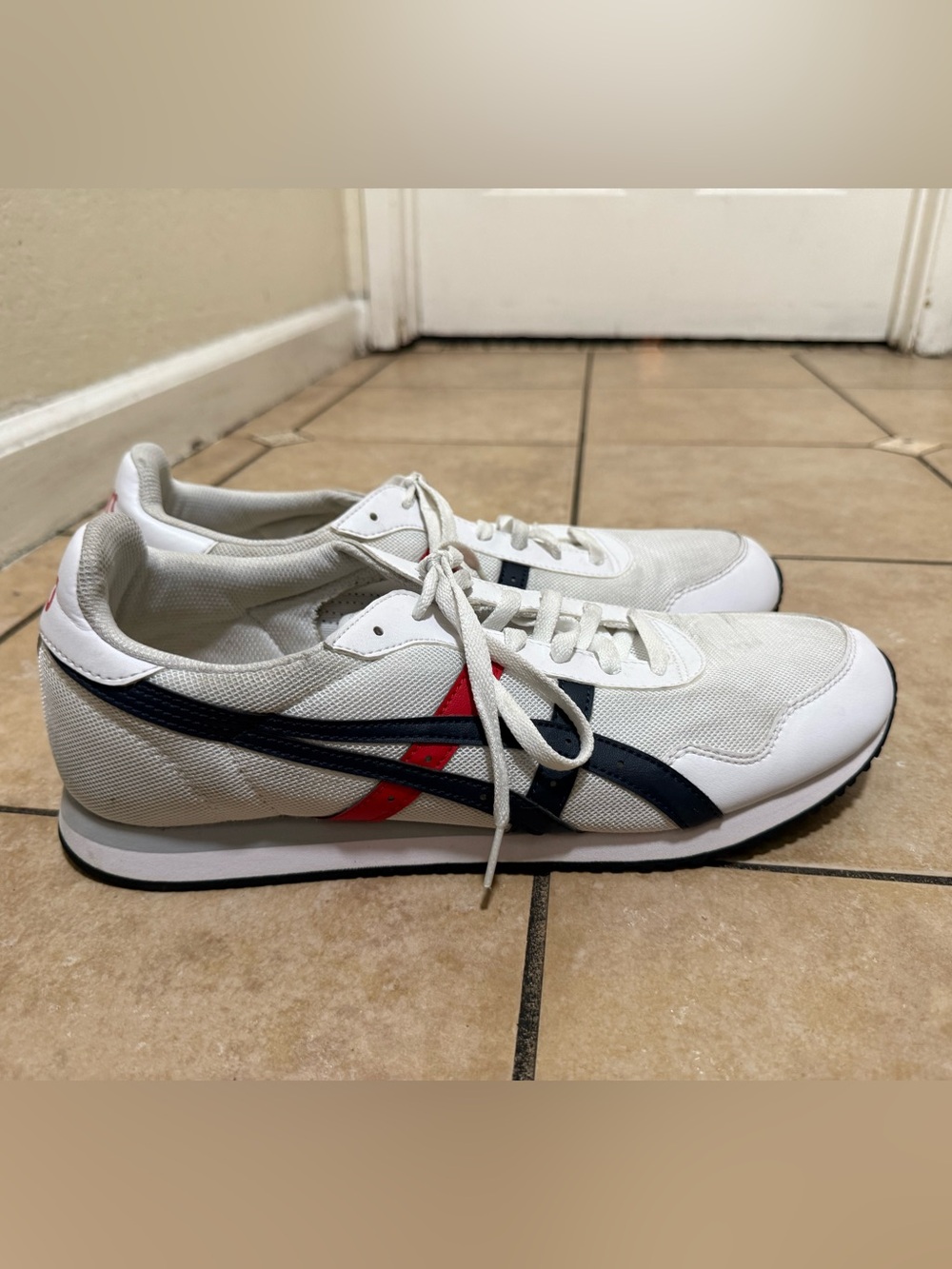 Men’s Asics White Sneakers with Navy Stripes and Red Accent